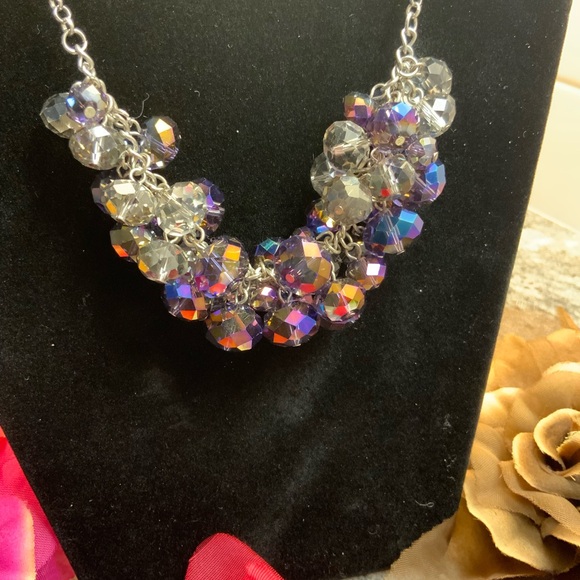 Purple crystal Aurora Borealis carved beads. - Picture 2 of 5